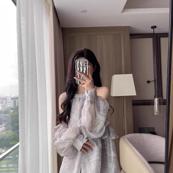 Elegant Off-Shoulder Blouse - Picture 1 of 4